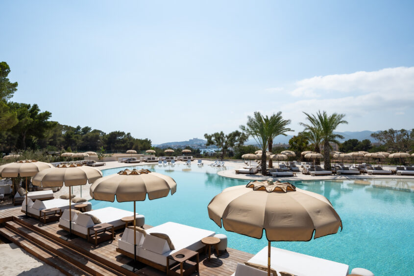Why CLAP HOUSE Ibiza Is More Than a Retreat – It’s a New Business Model